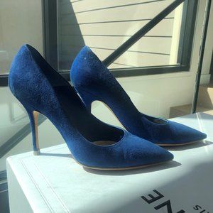 Dior blue suede pumps